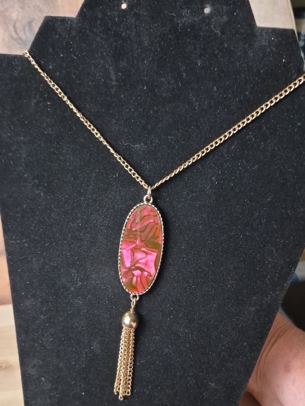 Source Unknown Gold-Tone Necklace with Pink Marbled Oval Pendant and Tassel